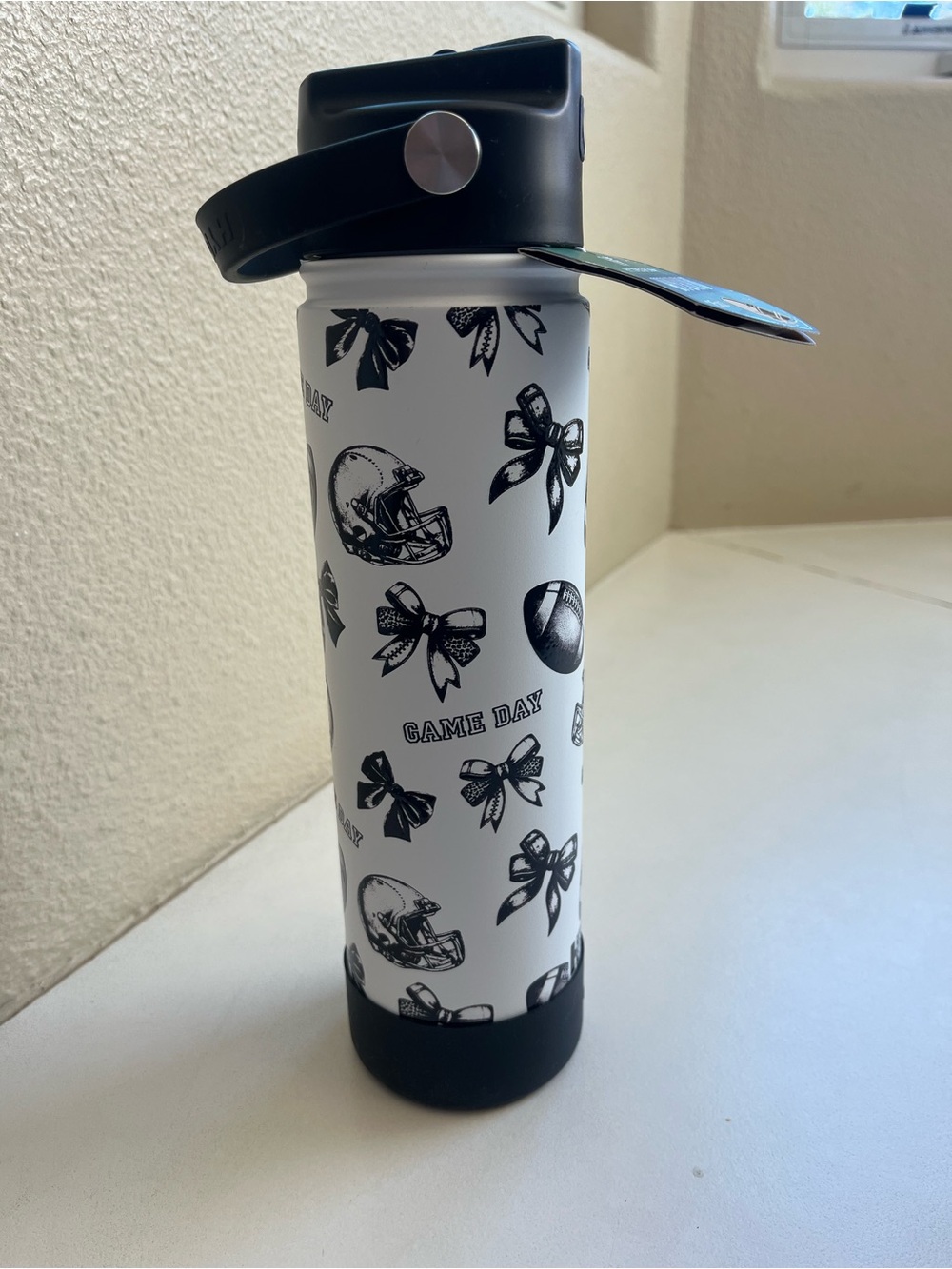 Hydraflow Insulated Stainless Steel Water Bottle with Football & Bow Print 25oz